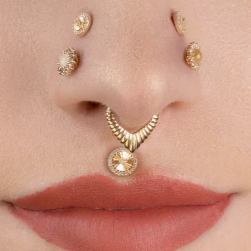 Glamorize Seam Ring From Buddha