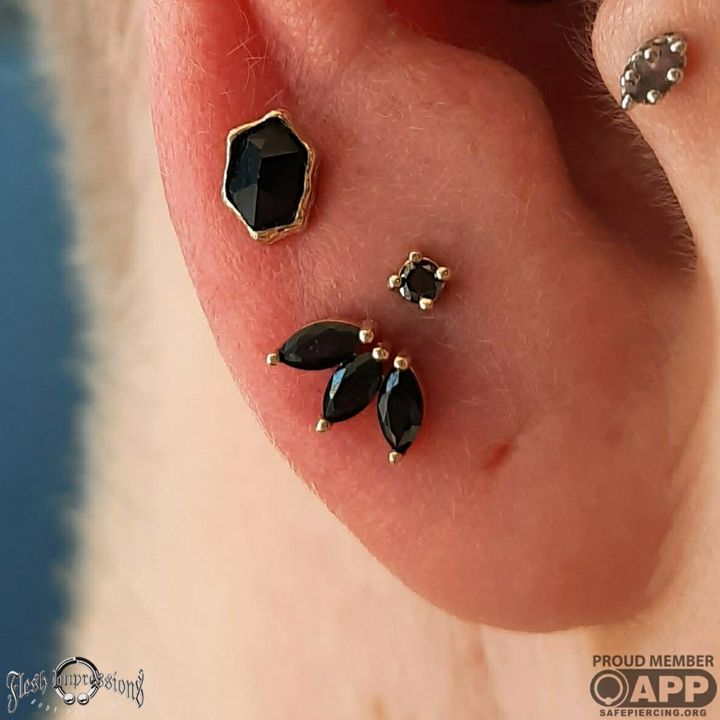 Prong Gem with Black Diamond - Buddha Jewelry