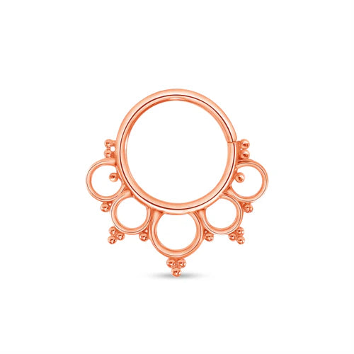 Amy Seamless Ring from Norvoch