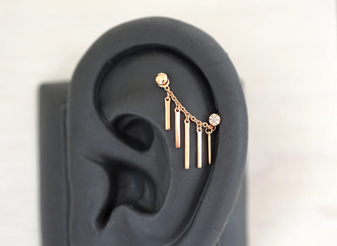 Chain with Dripping Gold Bars — Modern Mood