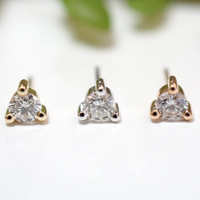 Diamond Round Solitaire Prong — Modern Mood