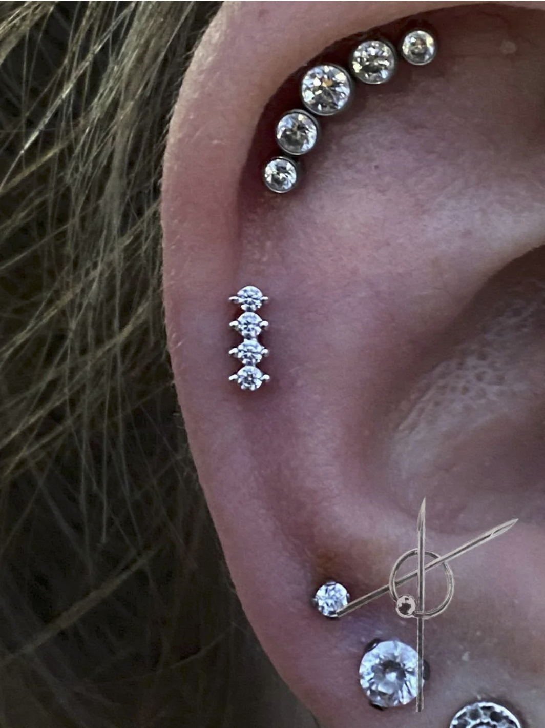 Four Gem CZ Bar — Junipurr