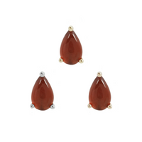 Prong Pear with Garnet — Buddha