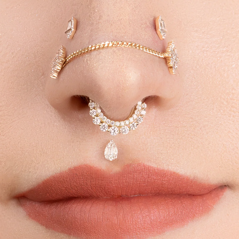 Gl'amor with CZ Clicker From Buddha