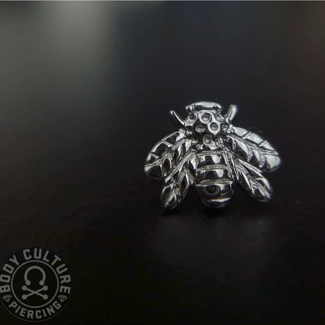 Gold Bee from Junipurr
