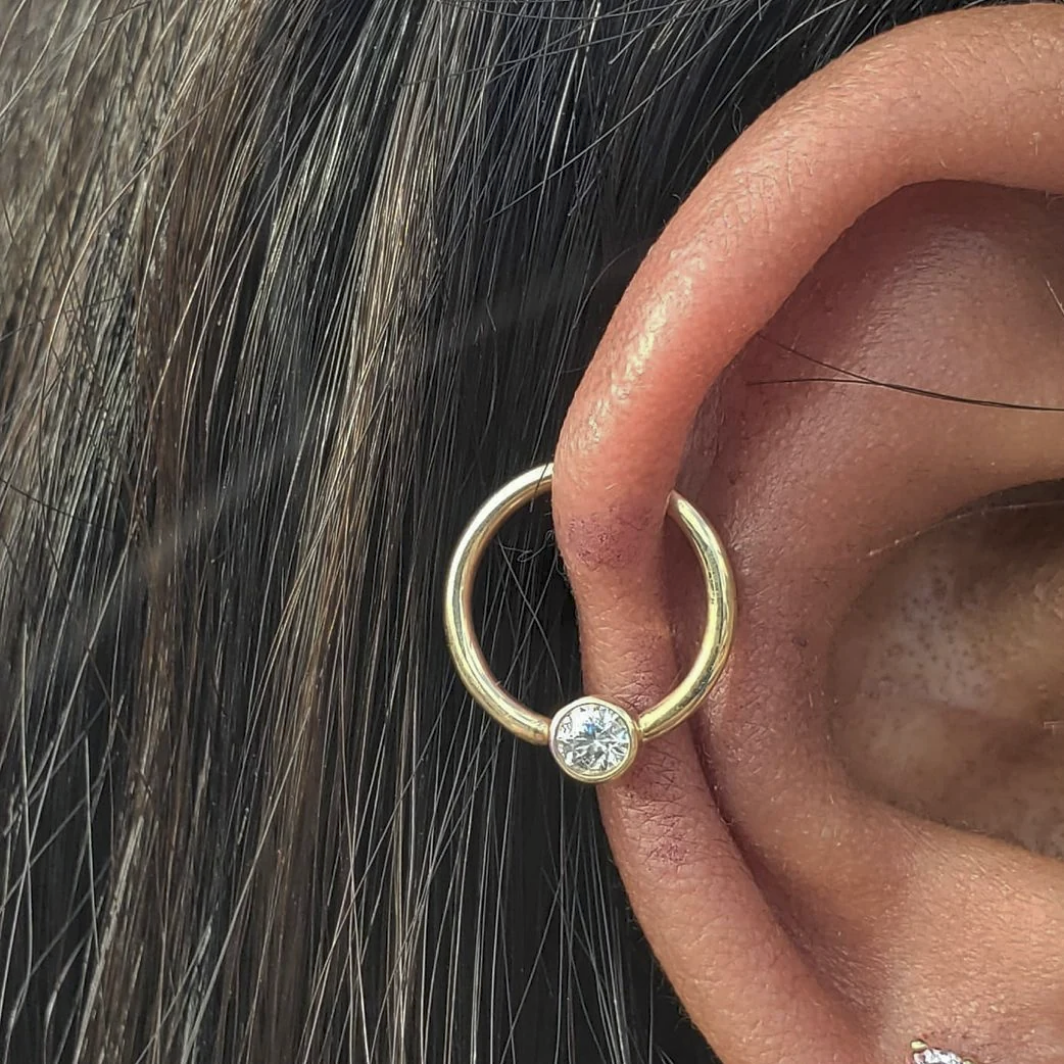 Gold Ring with Fixed CZ — Junipurr