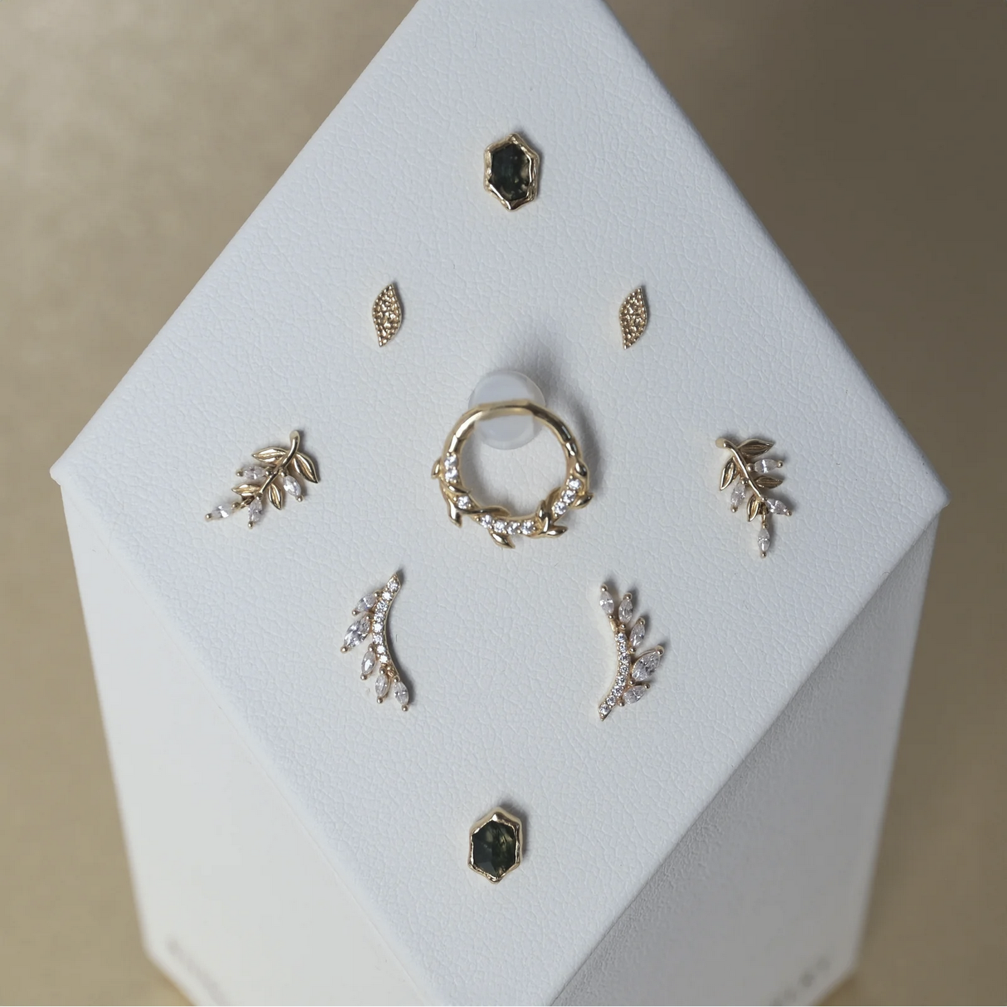 Jardin with CZ From Buddha