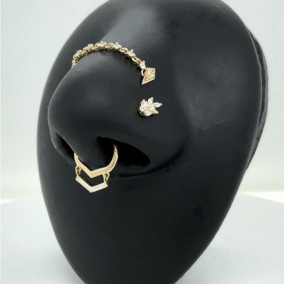 Languid Chain with CZ — Buddha