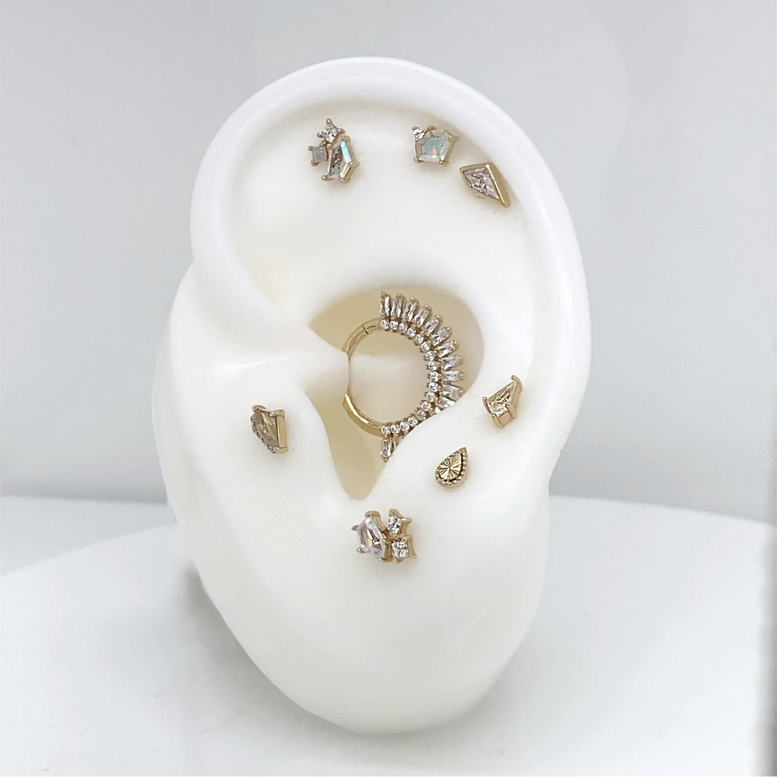 Lyra with CZ — Buddha