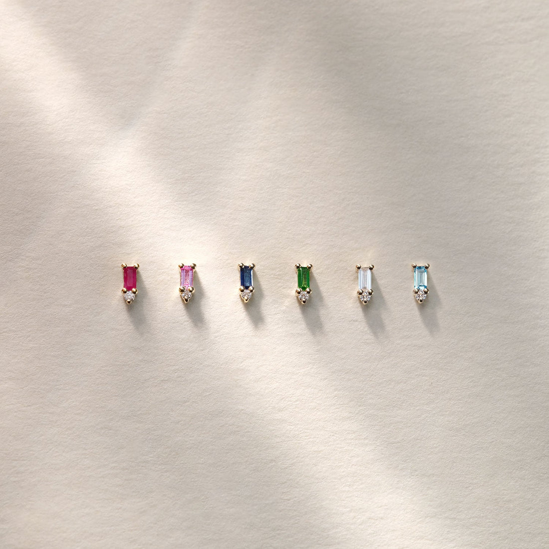 Pippa Diamond - Prong Baguette Gemstone