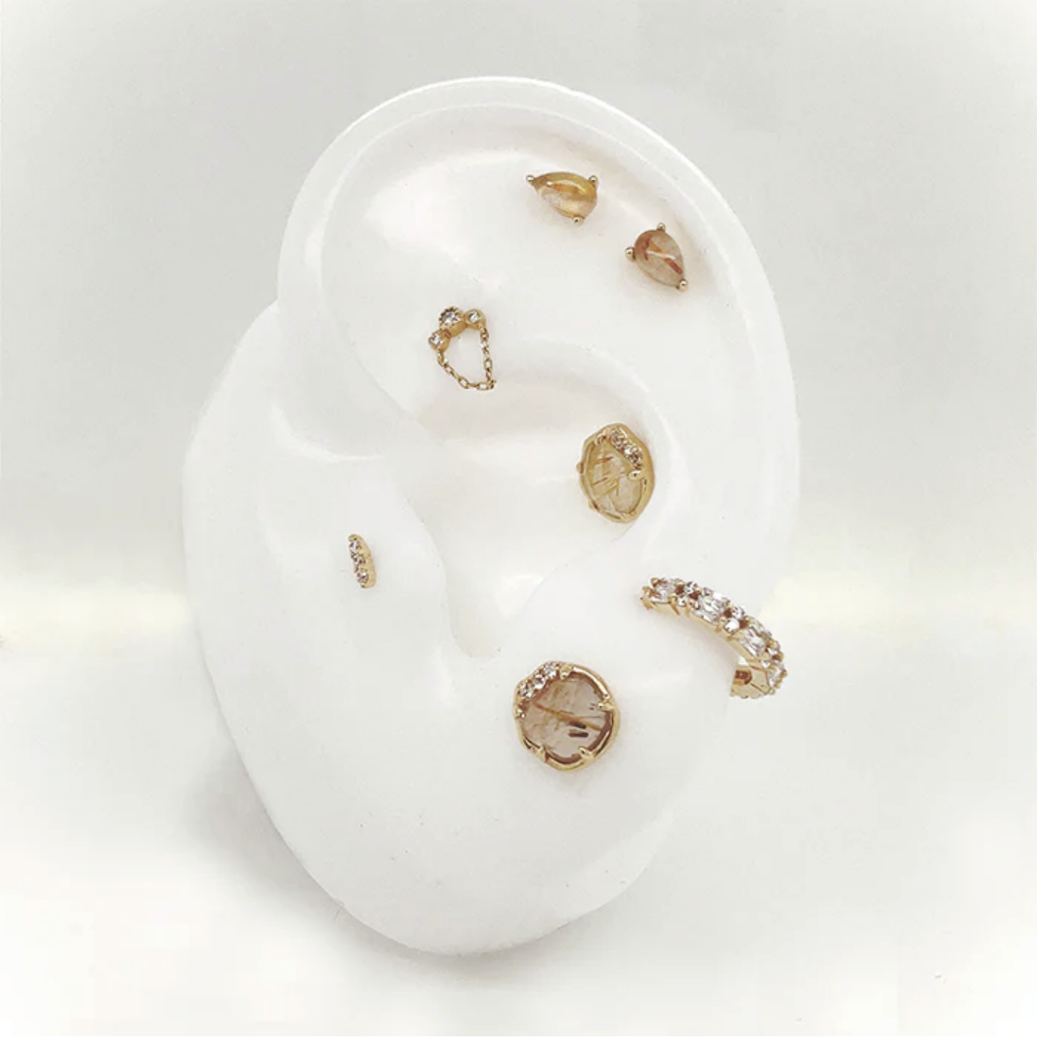 Prong Pear with Rutilated Quartz From Buddha