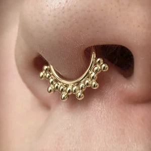 Sabrina Seam Ring 1 from Anatometal