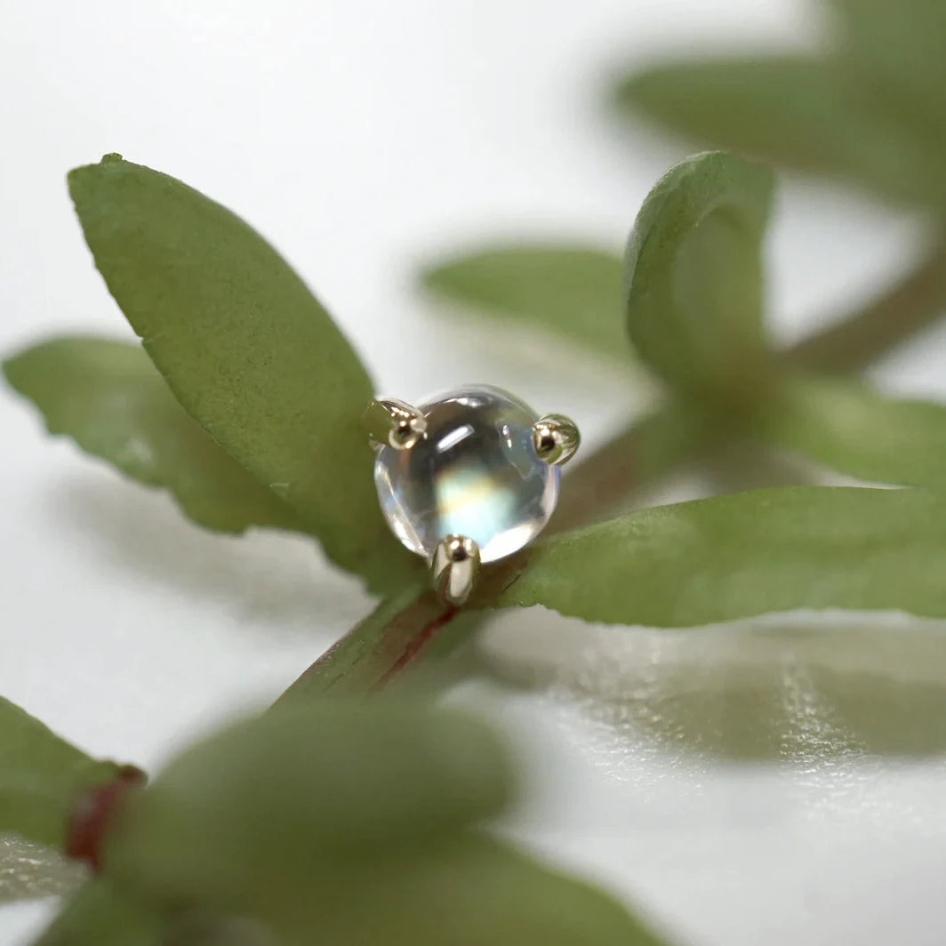 Aura Cabochon Round Solitaire from Modern Mood