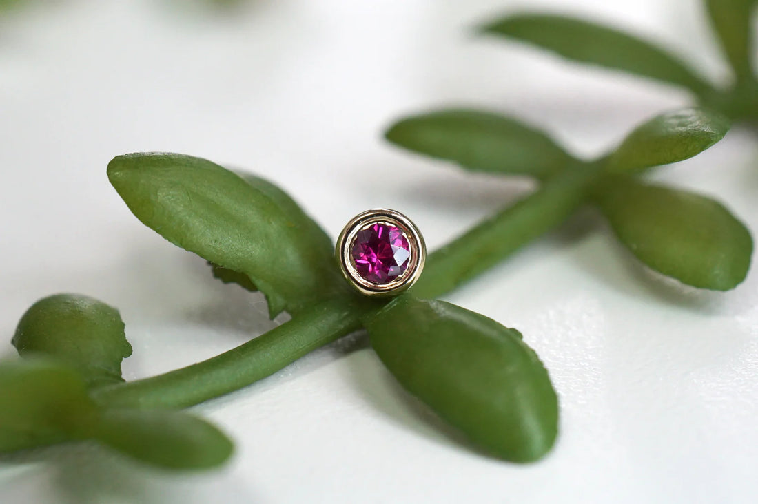 Reitz Faceted Gemstone — Modern Mood