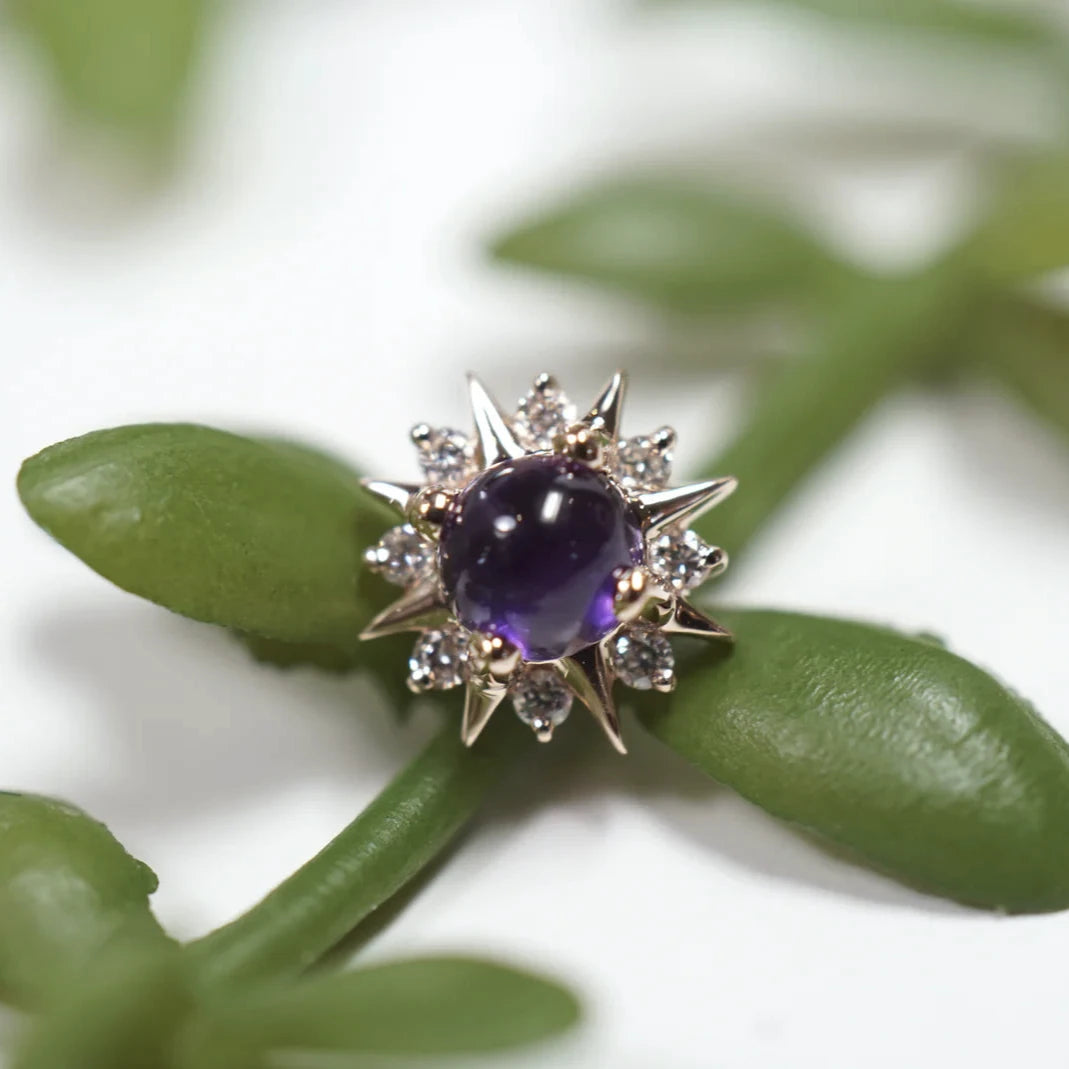 Surya with Cabochon Gemstone — Modern Mood