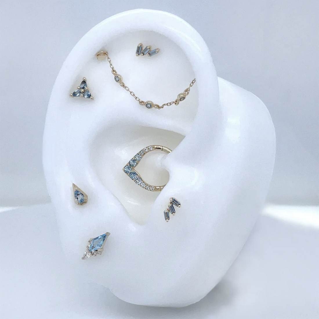 3 Bezel London Blue Topaz Chain — Buddha