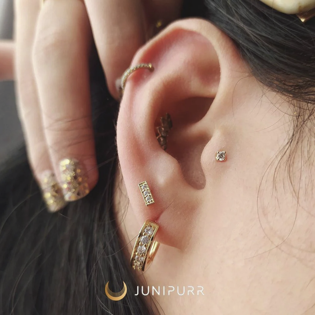 Three Gem Millgrain CZ Bar — Junipurr