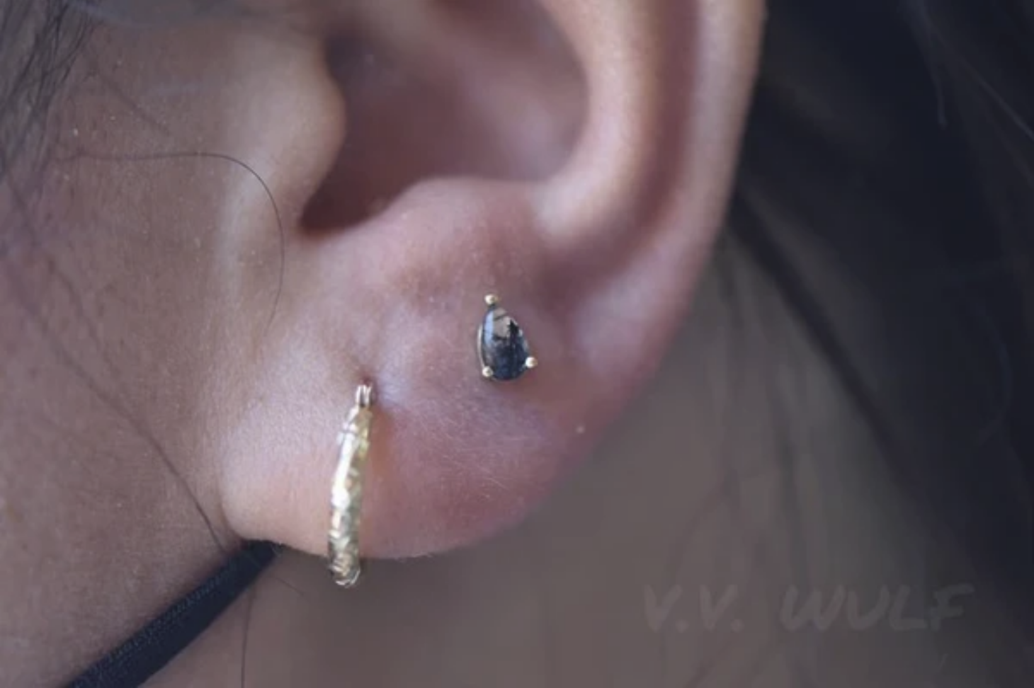 Prong Pear with Tourmalated Quartz From Buddha
